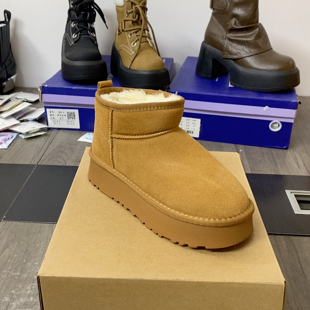 7牛皮雪地靴鞋底微微瑕