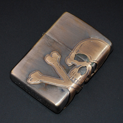 Zippo2024年日版做旧骷髅打火机