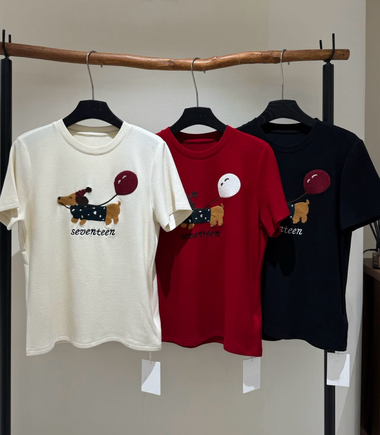 立体卡通宽松磨毛短袖T恤减龄衣