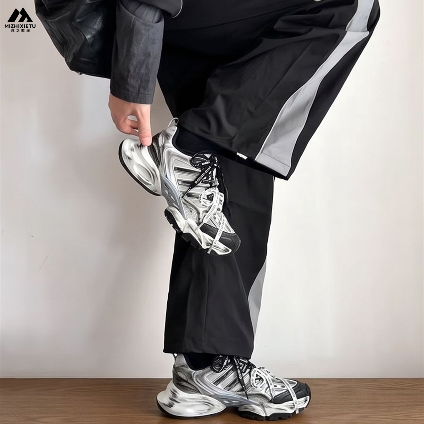 球鞋定制 Adidas/阿迪达斯 XLG雾白宣言情侣百搭男女子低帮老爹鞋