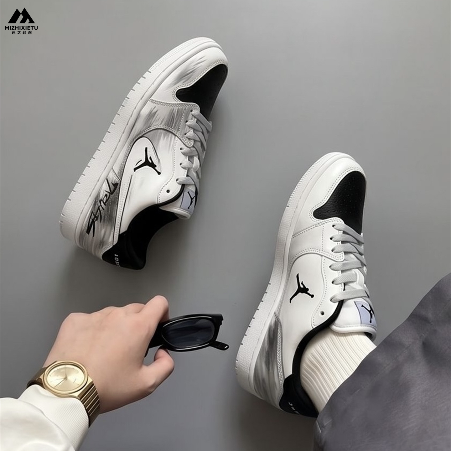 球鞋定制 Jordan COURT CONNECT 反转熊猫AJ1男子复古低帮板鞋