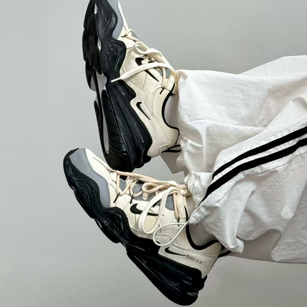 球鞋定制 Nike Tech Hera 探月者高级感街头废土风低帮男女老爹鞋