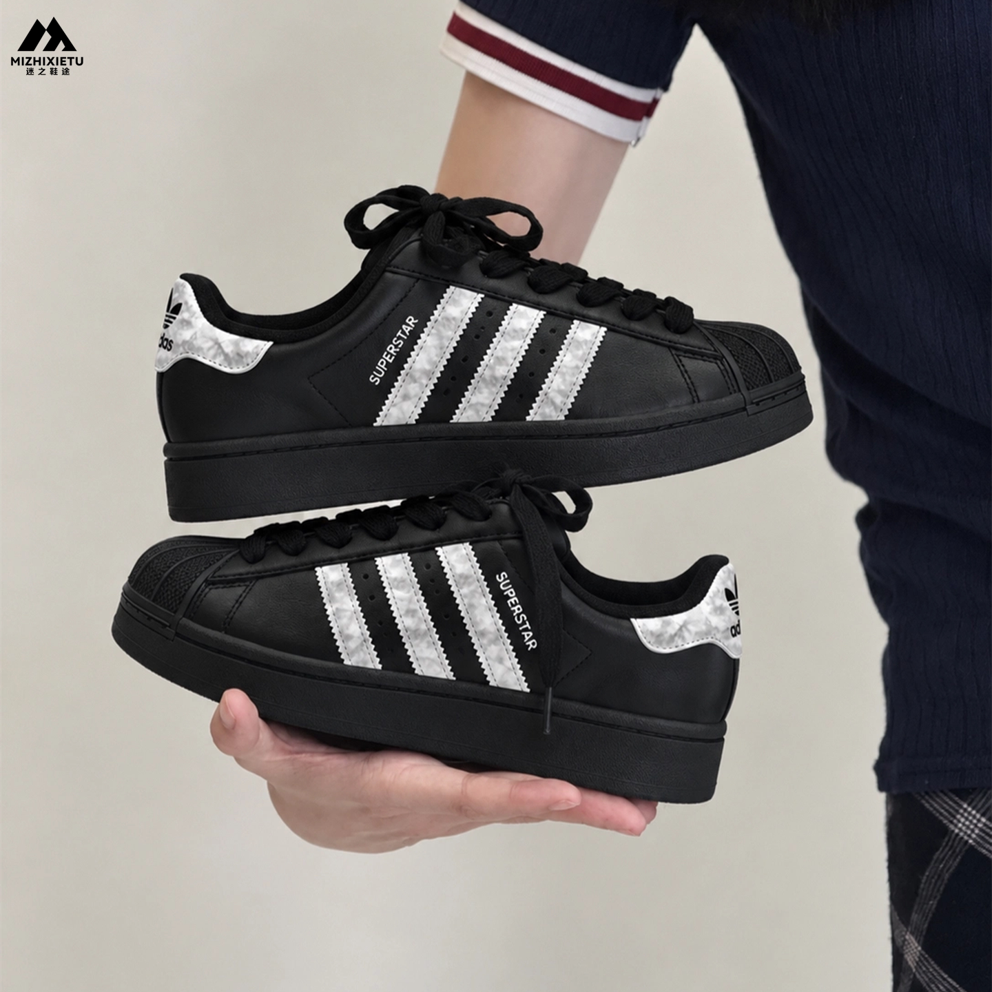 球鞋定制 Adidas/阿迪达斯 originals 暗夜纹影男女子贝壳头板鞋