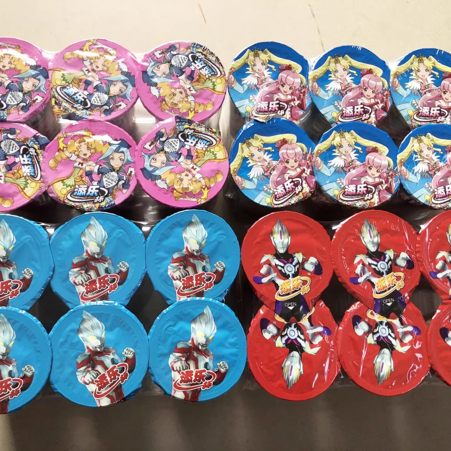 舔乐卡通 奥特曼英雄杯小魔仙儿童脆棒蘸酱饼干条 包邮