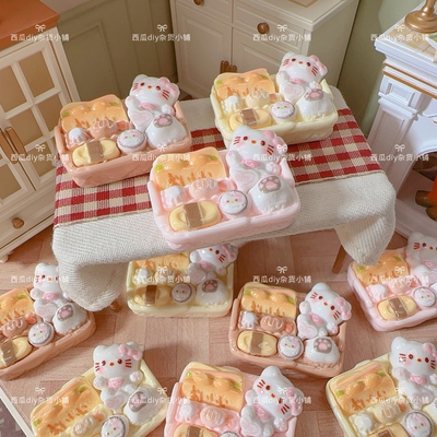 仿真微缩食玩娃屋场景diy冰箱贴树脂配件KT猫咪野餐篮子寿司盒子