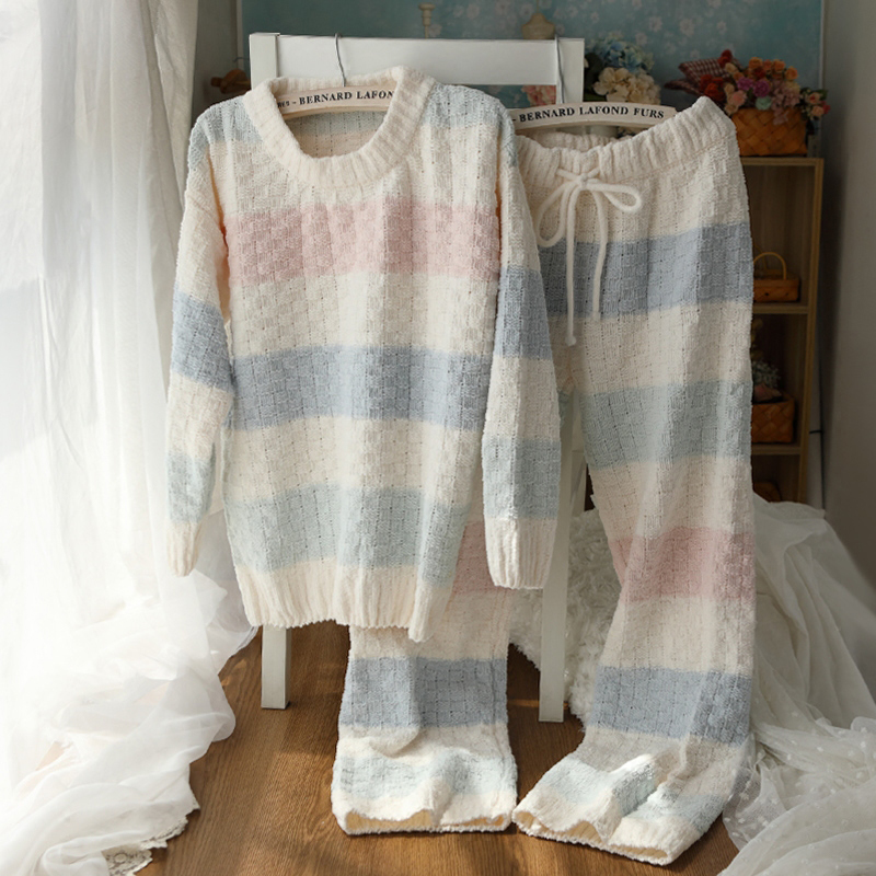 软绵绵睡衣家居服套装