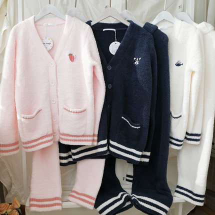 日系新款加厚软绵绵睡衣情侣家居服男女可爱秋冬款加绒珊瑚绒套装