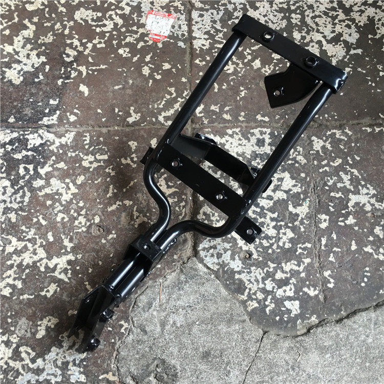 适用铃木 睿彩电喷QS125T-4 面板支架 QS125T-4B 前护板 喇叭支架