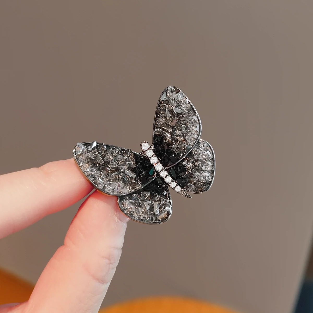 丨一折专区丨品牌撤柜丨黑水晶蝴蝶高档胸针高级感小众胸花女复古