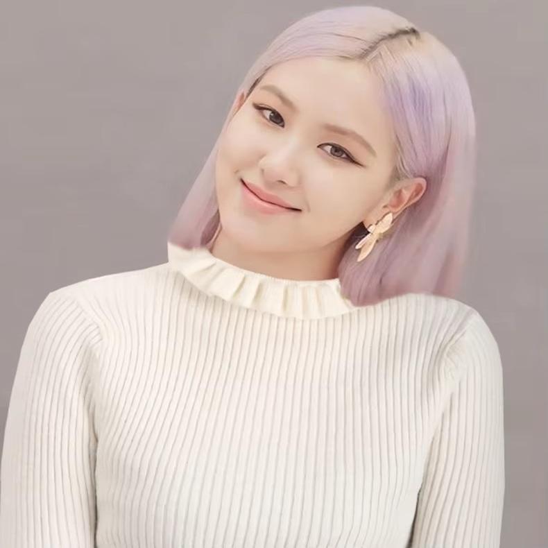 Black pink 朴彩英米白色半高领甜美针织毛衣清仓品不支持退换货