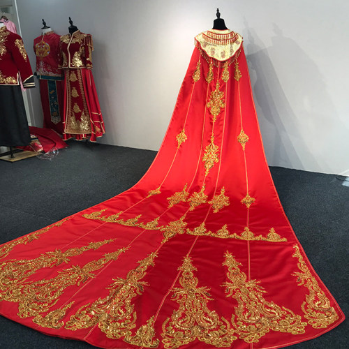 定制新中式结婚礼服长拖尾活动常用披风复古刺绣凤冠霞帔披肩