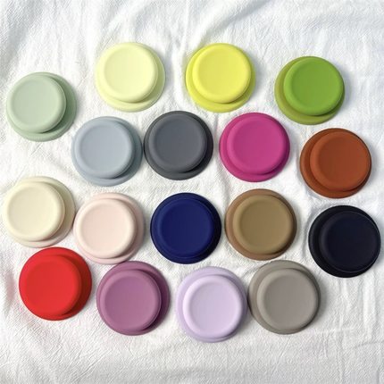 小众纯色磨砂硅胶磁吸支架适用 MagSafe手机强力磁吸伸缩支架桌面