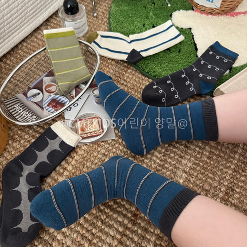 秋季儿童纯棉韩版无骨中筒袜子