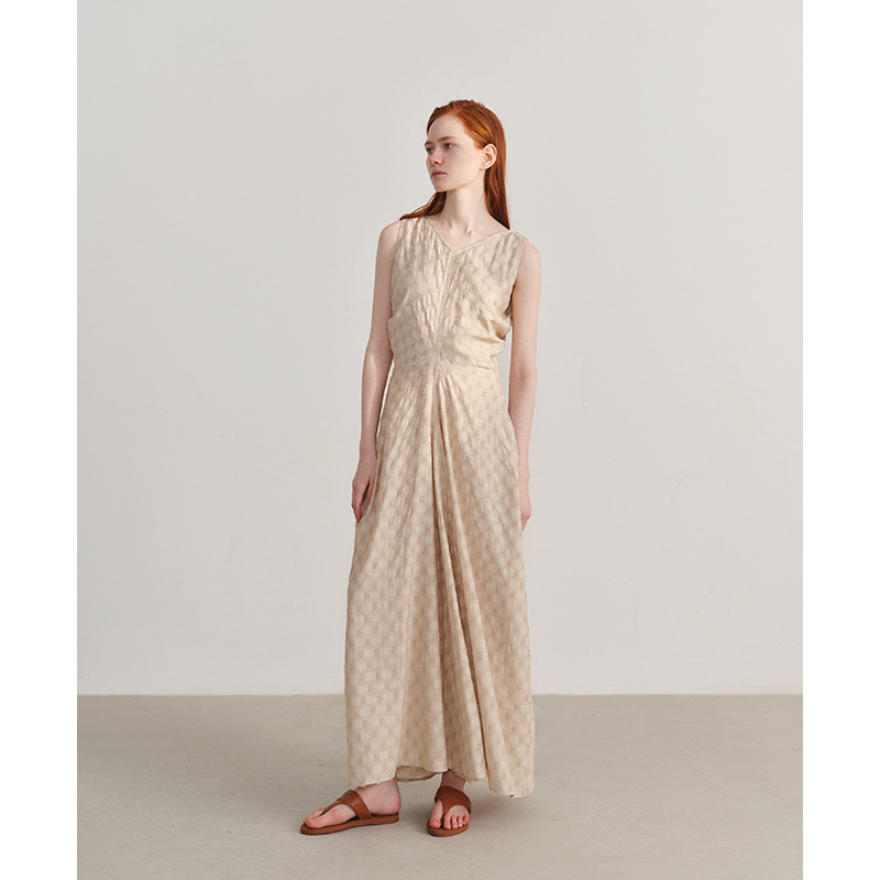 棉麻格子连衣裙法式气质掐腰无袖长裙子原创设计师款女装森系新款