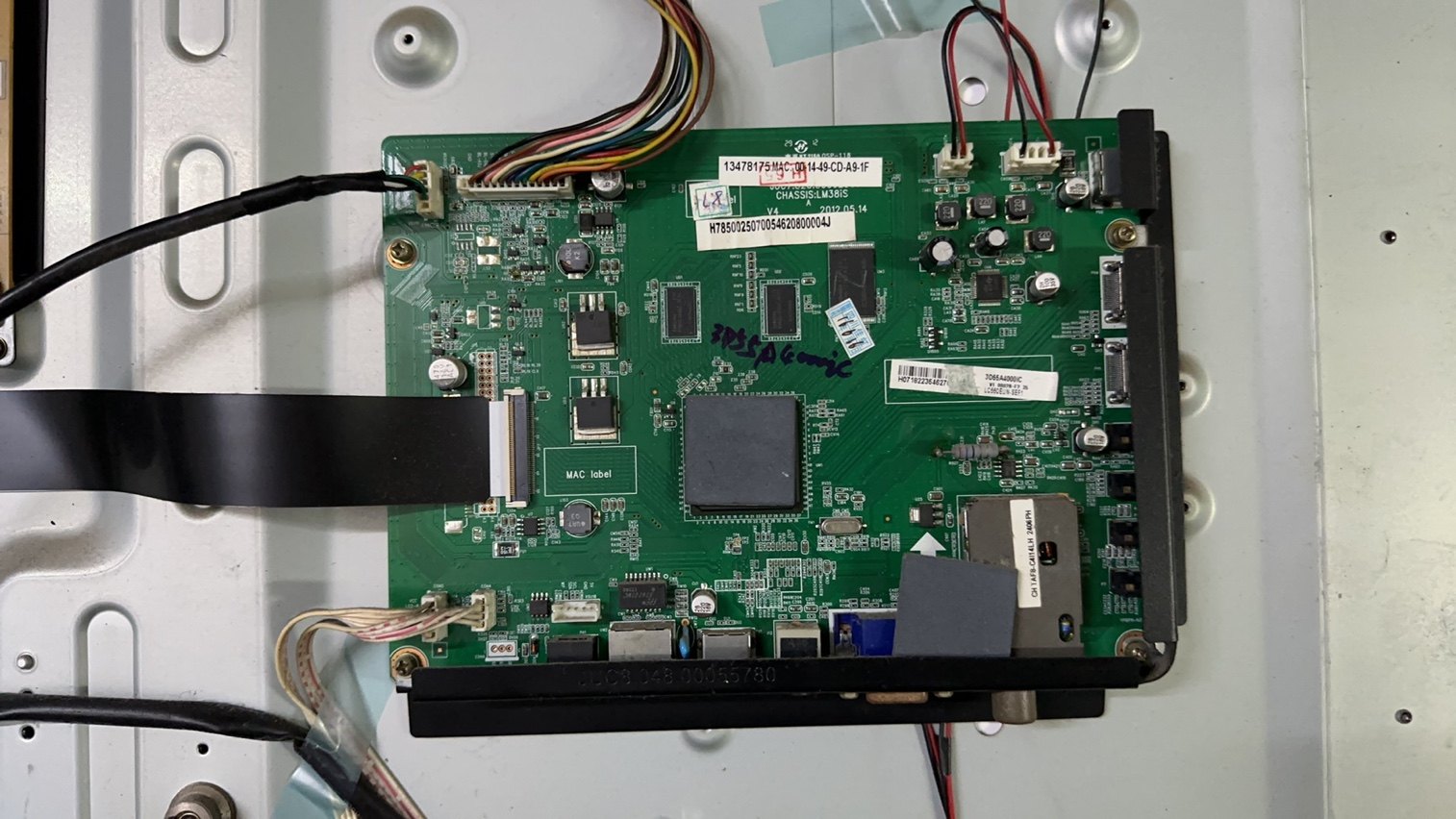 长虹3D55A4000IC 3D47A4000I 3D32A4000iC主板JUC7.820.00062567