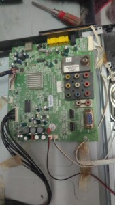 创维24S16IW/S15HM 26S15HM主板5800-A8R190-1020屏SDC236C1-S01E