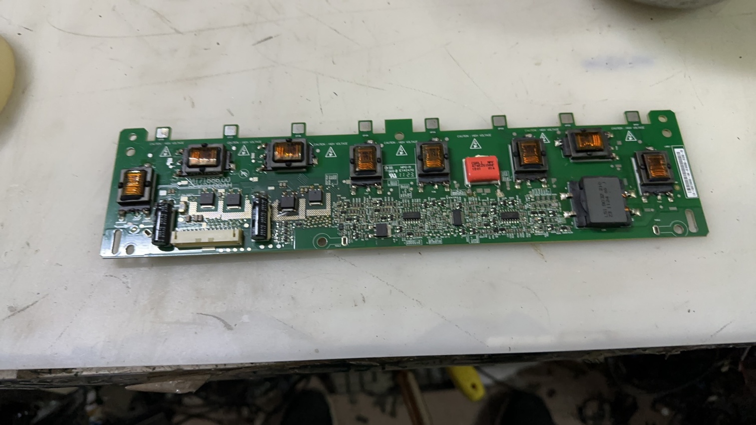 原装东芝26TA1C高压板4H.V2258.231/A1 V225-B02 VIT71886.00