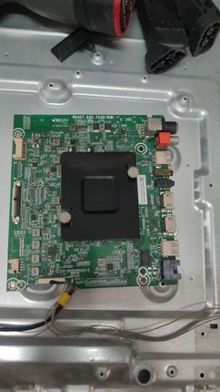 原装海信LED43N3700U主板 RSAG7.820.7532屏HD426N3U22/S0 B1