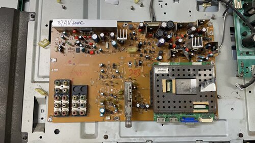 东芝 37AV300C主板 PE0539 A-1 V28A000706A1 配屏AX094B002A测好