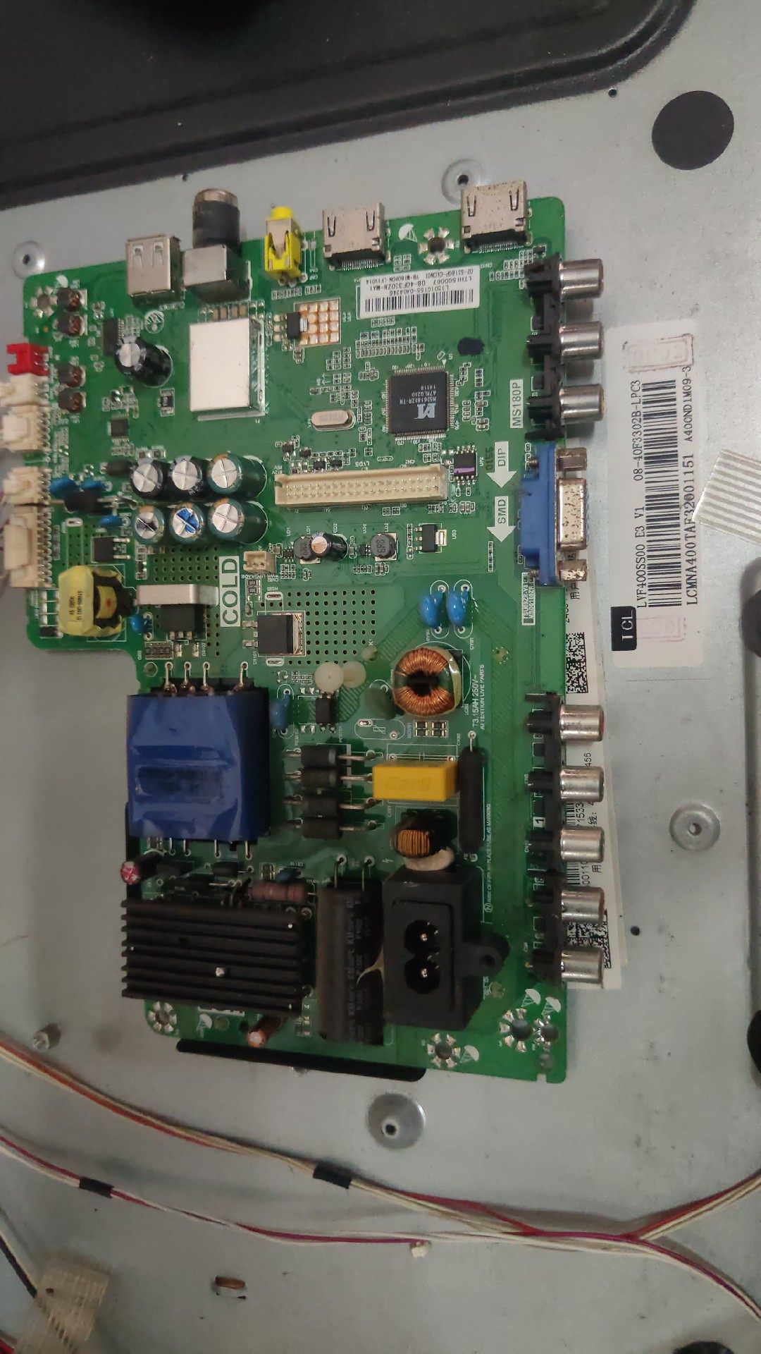 TCL L40F3301B L40F3302B主板TP.VST69D.PB772配三星屏LVF400SS0T - 实物图
