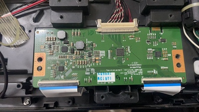 创维32E301C 32E380S 32E510C逻辑板6870C-0414A屏RDL320HY