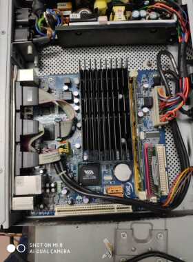 技嘉 M7CN896IDK 工控设备机主板实物图 送4G固态2Gnx内存