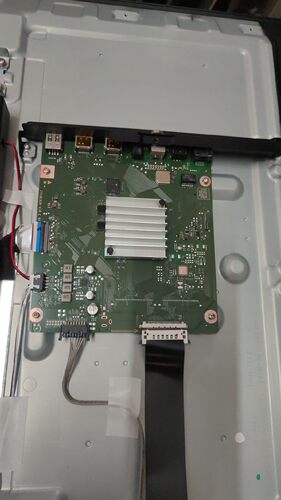 九九新华为HD55DESA主板IT1DESCM VER.C屏TPT550WR-QUBF70.K