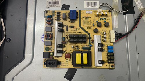 松下TH-55DX500C 55DX680C/880C 电源板5800-L5L01F-0100 168P-01