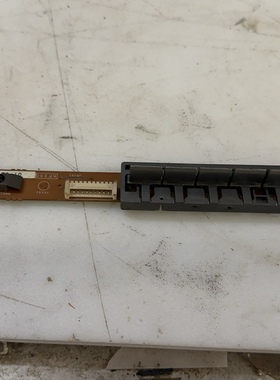 夏普LCD-32L100AS按键板 遥控接收板 QPWBFF330WJZZ KF330带壳