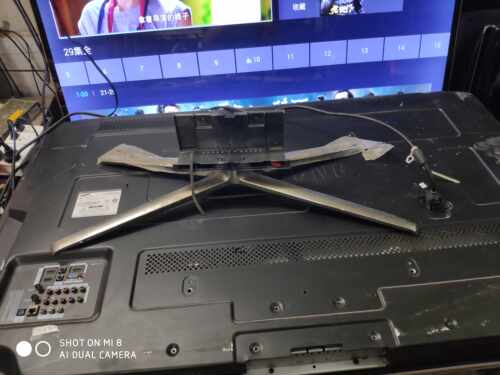三星LA55C750R2F底座原装拆机带螺丝发货，实物拍摄