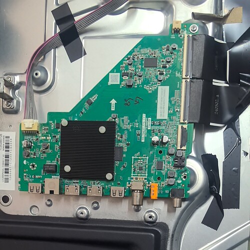原装雷鸟50F295C 55F270C主板TD.T963T.775(T)屏LVU550NDAL实物图