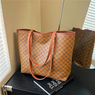 特价女包老花印花托特包2026新款高级感大容量通勤百搭单肩手提包