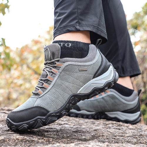 悍途户外越野防滑登山鞋