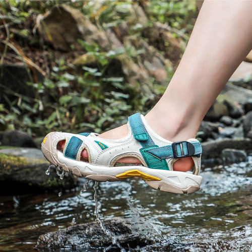 悍途新款户外凉鞋女夏季舒适透气