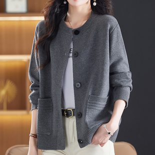 春秋羊毛针织开衫女士流行新款洋气百搭冬季毛衣外套宽松口袋上衣