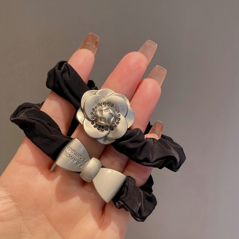 花朵水钻发圈高级感气质发绳新款韩国不缠发皮筋女扎丸子头绳饰品,饰品/流行首饰/时尚饰品新,发饰,淘宝优惠券,粉丝福利购,淘宝优惠卷