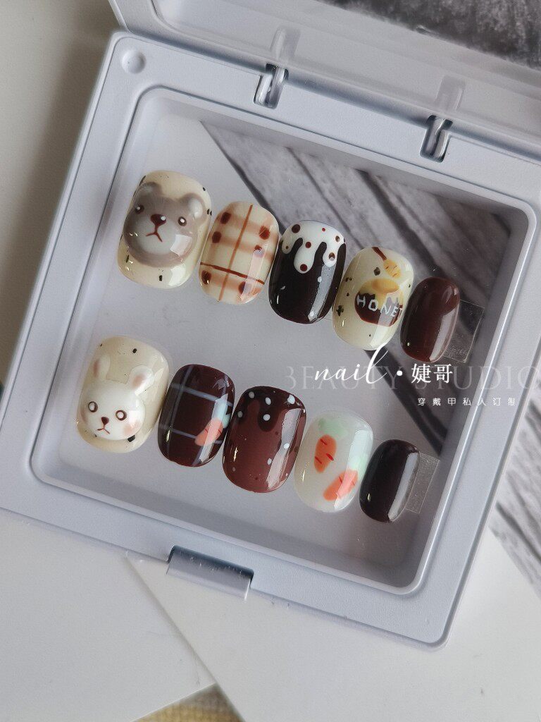 兔熊立体雕花蜂蜜萝卜可爱短款短甲手工定制穿戴甲可拆卸成品美甲