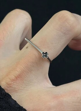 复古个性D型点缀花戒指女小众设