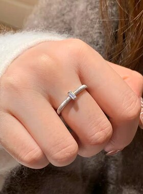 轻奢复古布契风方钻开口食指戒