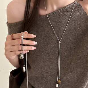 北欧港湾！韩系ins虎眼石钛钢葡萄串项链女小众高级感配饰毛衣链