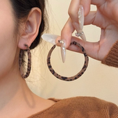 复古港风豹纹丝绒圈圈耳环女高级感气质耳钉个性 辣妹素圈耳饰耳环