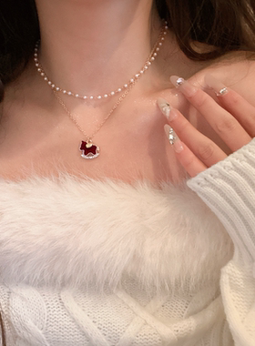 日韩红色小马珍珠多层轻奢锁骨链