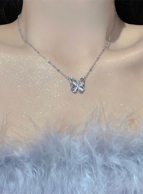 时尚简约百搭蝴蝶项链