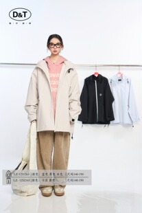 女大童冲锋衣外套2025新款初中生连帽夹克女孩春装青少年工装上衣