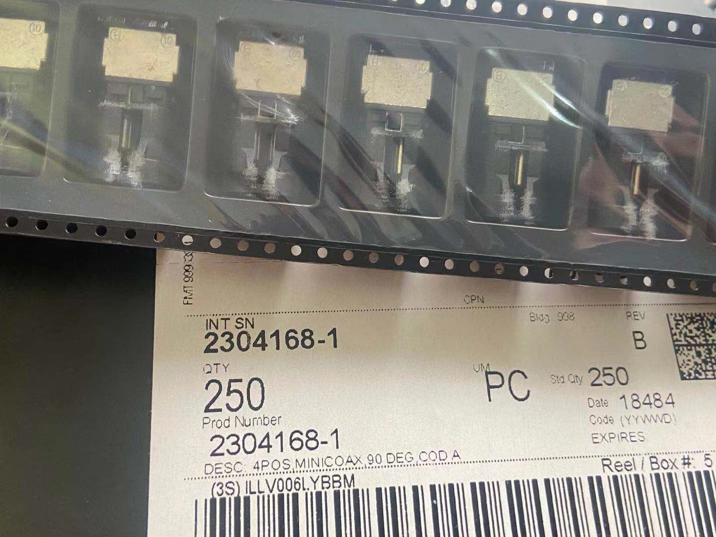 原装泰科te connectivity hdr, wtb, 4pin汽车连接器2304168-1