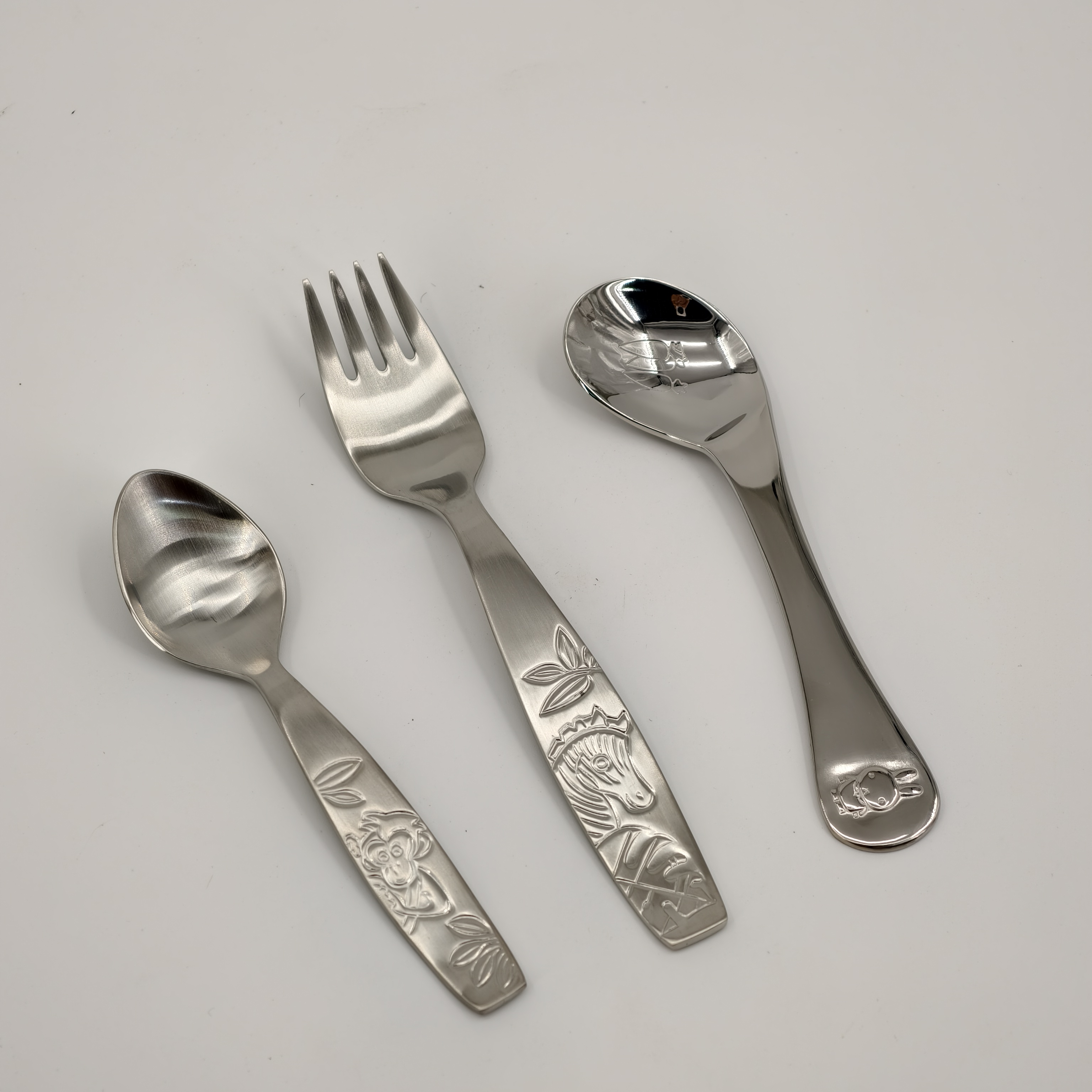 儿童勺儿童叉歪头勺18/10不锈钢加厚辅食宝宝宝妈bi备