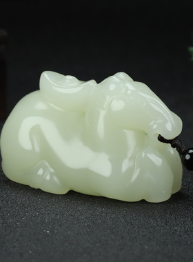 新疆和田玉青白玉生肖元宝马手把件白玉马上有钱立体马把件小摆件
