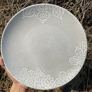 外贸尾货西餐大盘子浮雕10.5英寸复古高级陶瓷牛排盘餐具菜盘家用