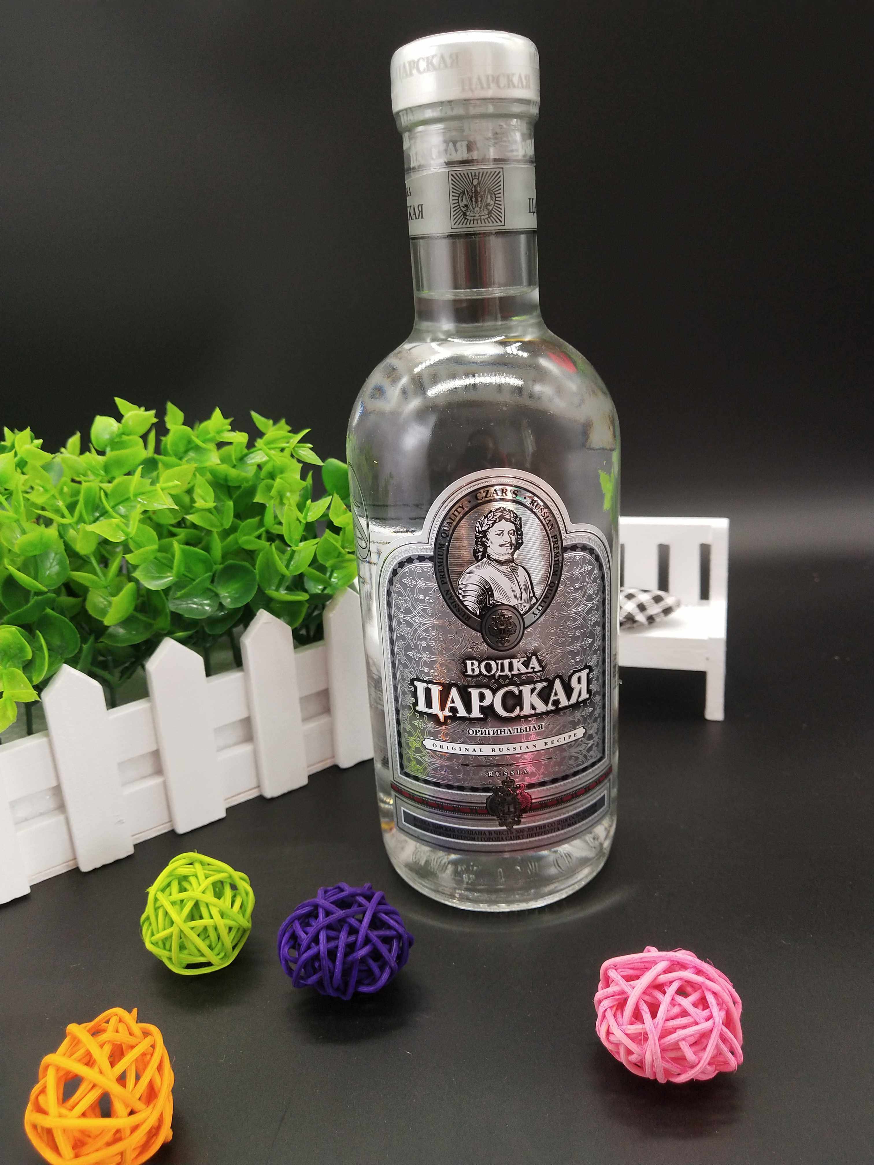 进口俄罗斯沙皇伏特加 700ml洋酒鸡尾酒白酒柜 烈酒吧 包邮