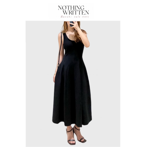 【现货】Nothing Written Narchi标准版型雕塑感中长连衣裙夏季